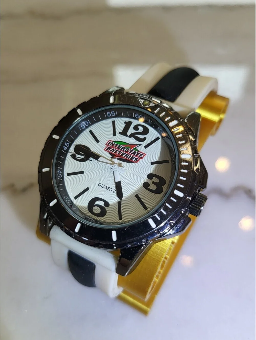 Men's Quartz Watch Working NewBattery Automobilia 44mm Interstate Batteries NWOT